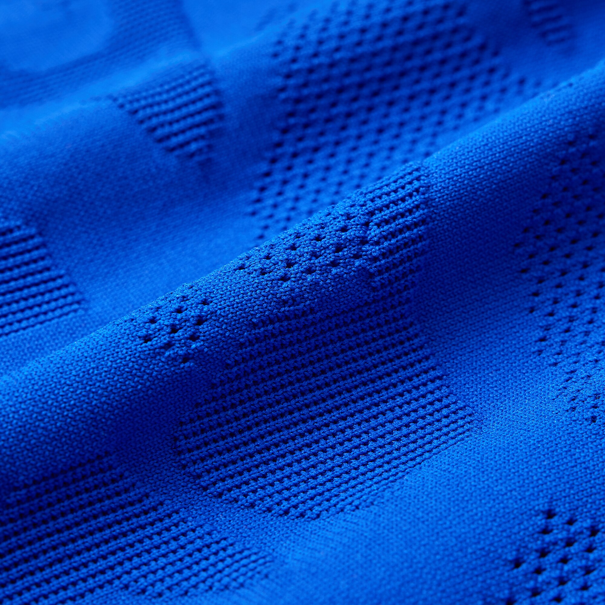 Z-TEC HYB Crew Sweater